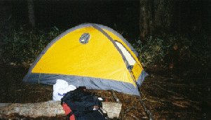 暗い中テントを撤収