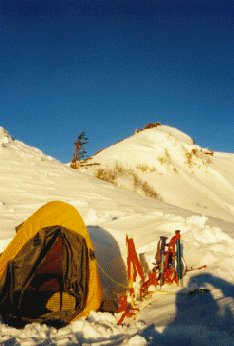 一夜過ごしたビバークサイト
